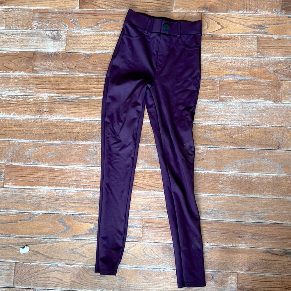 High waisted leggings